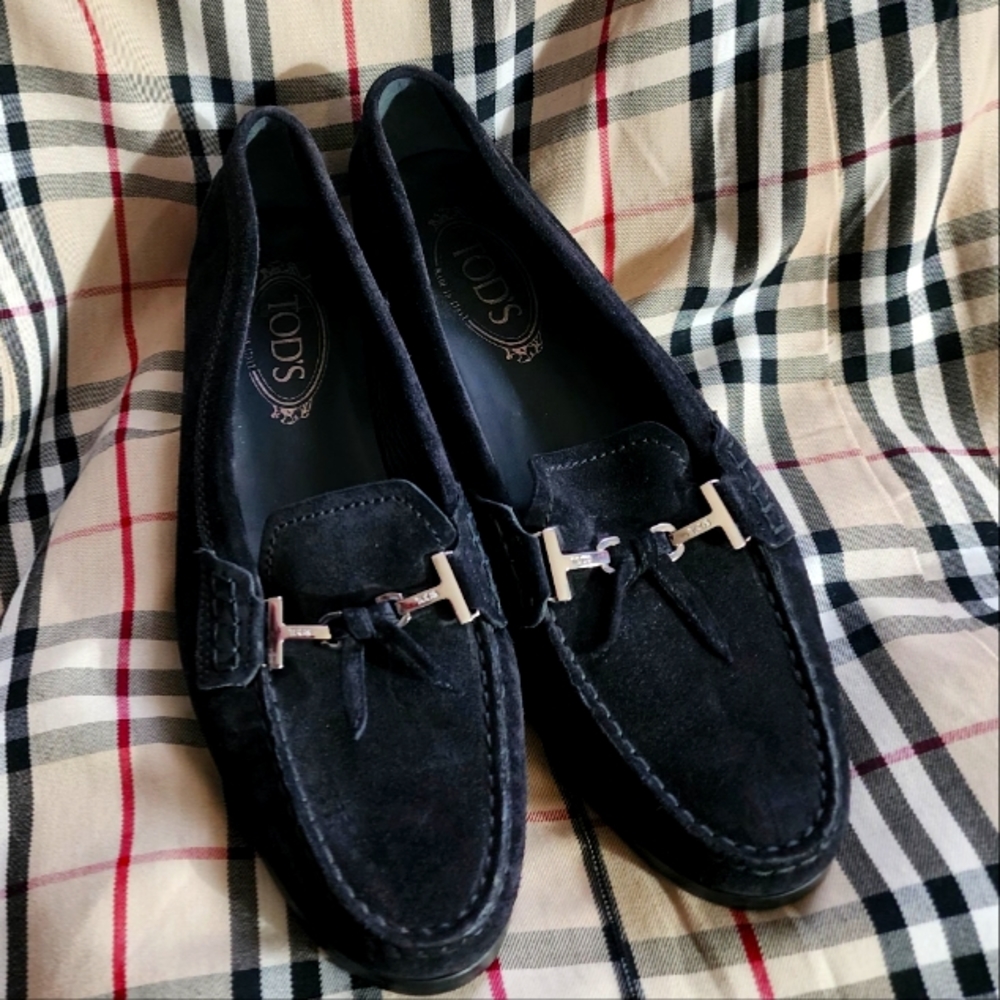 TOD'S BLACK LOGO SUEDE LOAFER GOLD BAR SZ 12 MENS